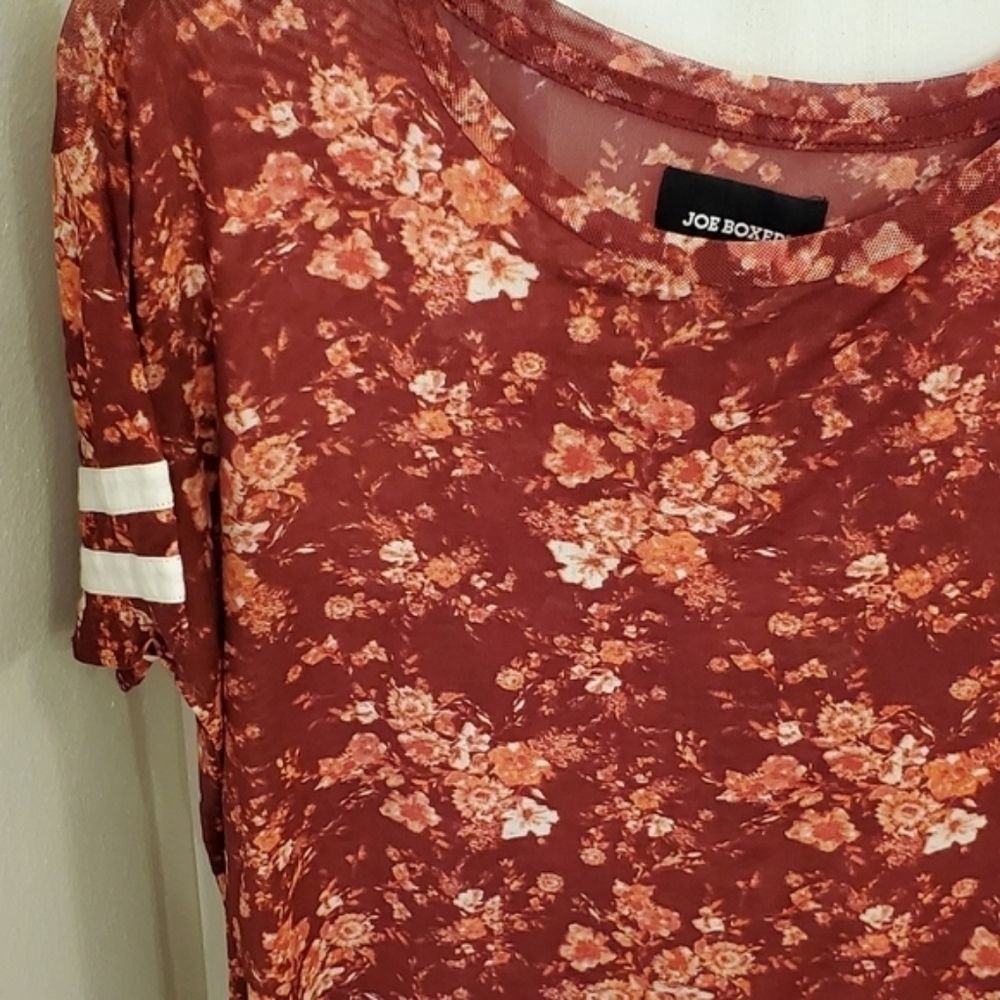 Joe Boxer floral‎ slightly sheer raglan shirt - Picture 3 of 8